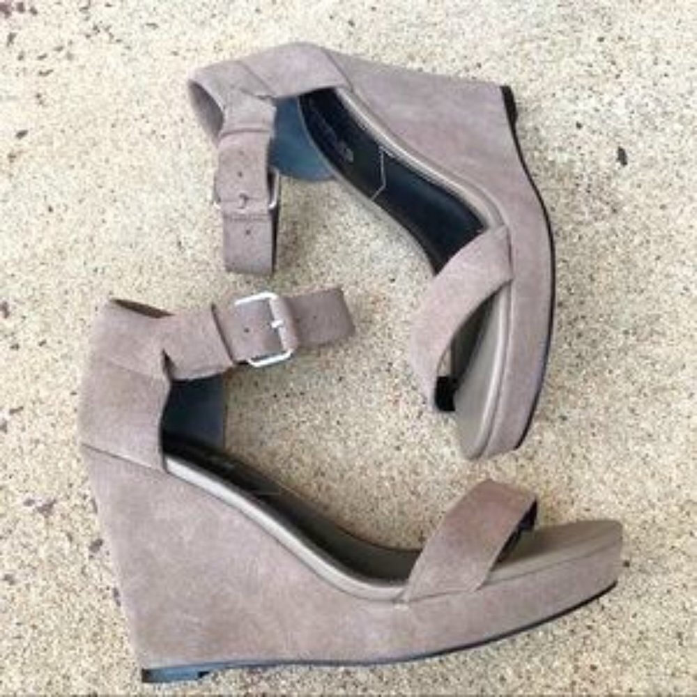 Charles by Charles Davis Suede Platform Women's Sandals